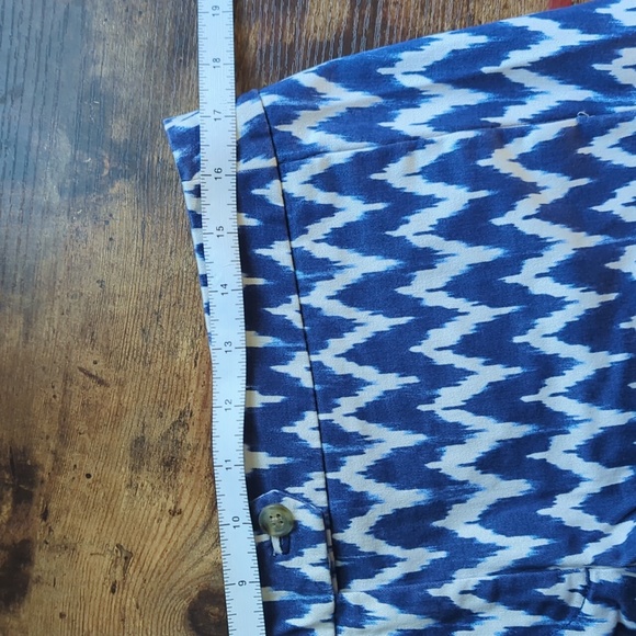 J.Crew Blue Chevron Stretch Shorts - Picture 6 of 8